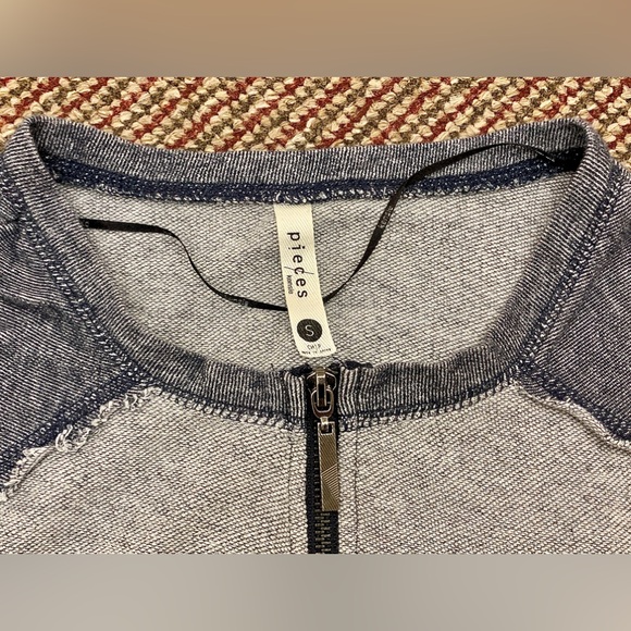 Women's Small Kensie Pieces Cotton/Viscose Blend Pocketed Full Zip Sweatshirt - Picture 4 of 11